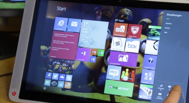 Leider spiegelt der Bildschirm etwas. (Bild:Fabian Hamacher/Golem.de)